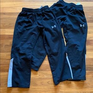 Under armour black pants small. Bundle